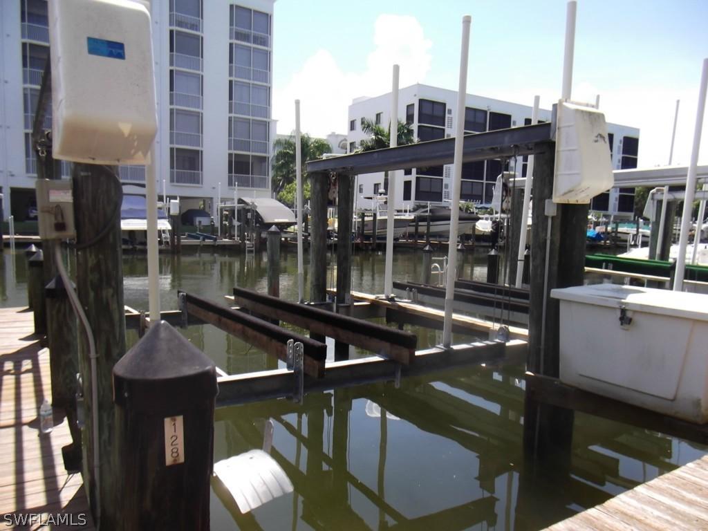 4401 Bay Beach Ln Dock 128, Fort Myers Beach, FL 33931