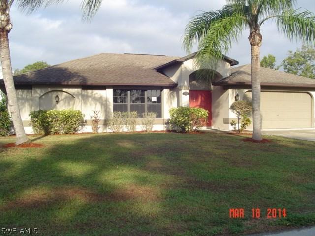 17216 Johnston Dr., Fort Myers, FL