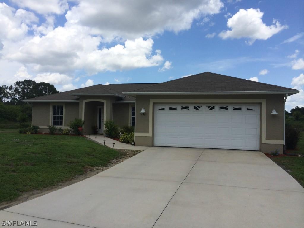 1047 Kellogg St., Lehigh Acres, FL 33974