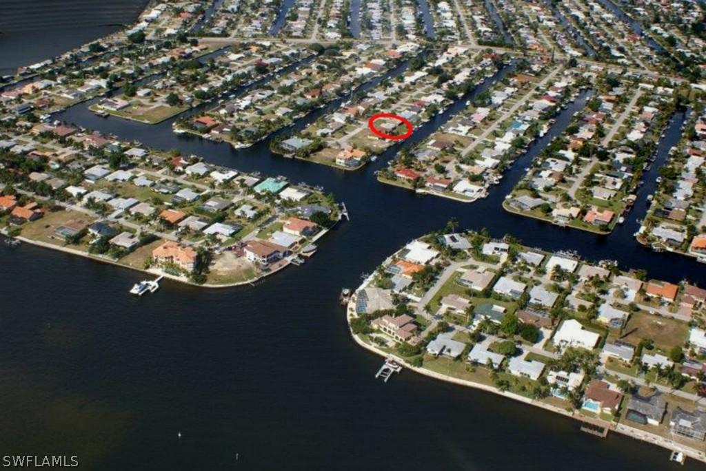 5363 Colony Ct., Cape Coral, FL 33904