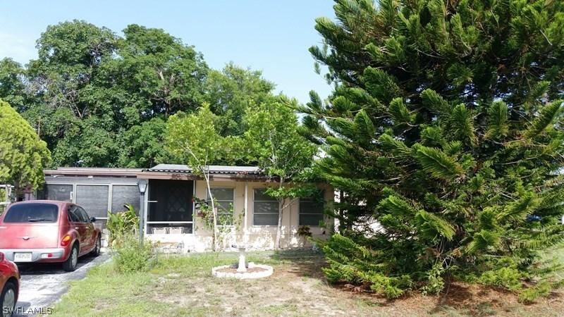 20 Alabama Rd., Lehigh Acres, FL 33936