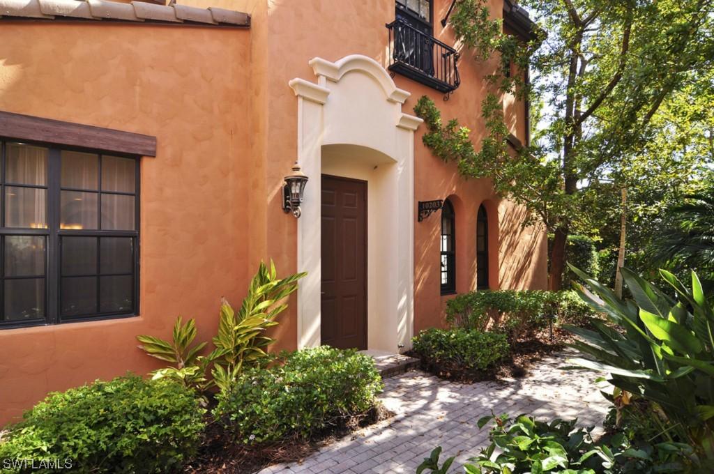 9076 Chula Vista St. #10203, Naples, FL 34113