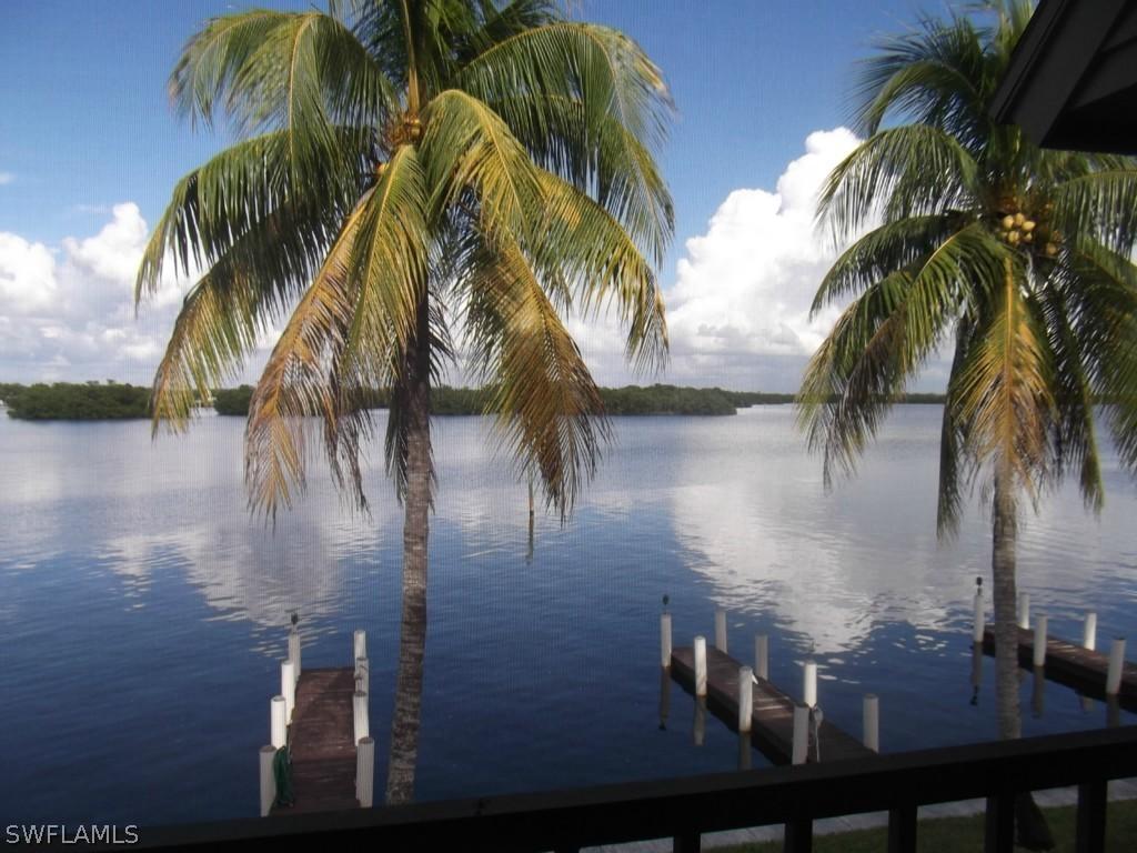 898 Buttonwood Dr. #103, Fort Myers Beach, FL 33931