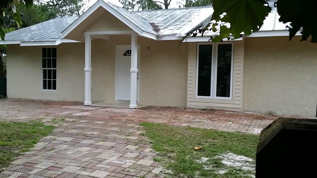 931 14th St., Naples, FL 34117