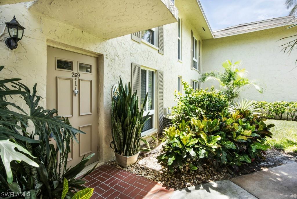 269 Palm Dr., Naples, FL 34112