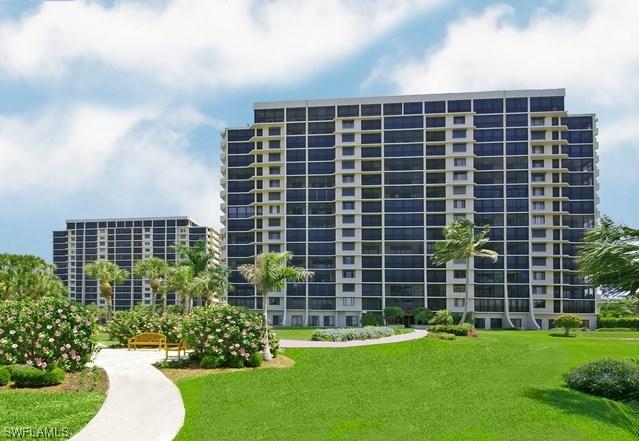 10851 Gulfshore Dr. #204, Naples, FL