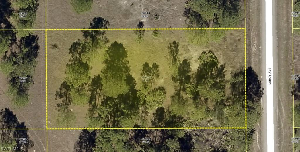 1313 Leroy Ave., Lehigh Acres, FL 33972