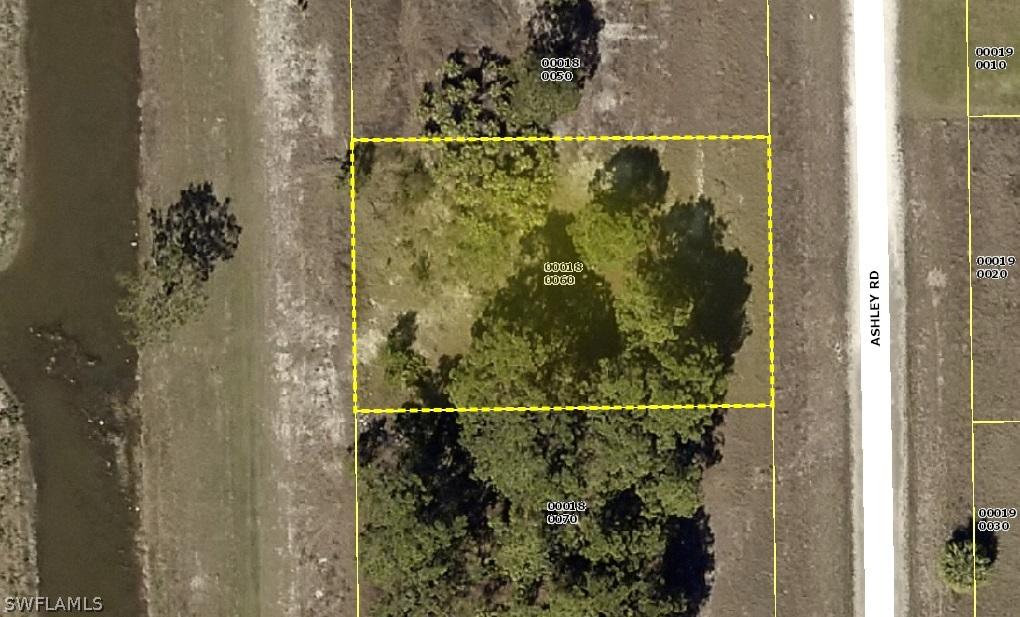 812 Ashley Rd., Lehigh Acres, FL 33974