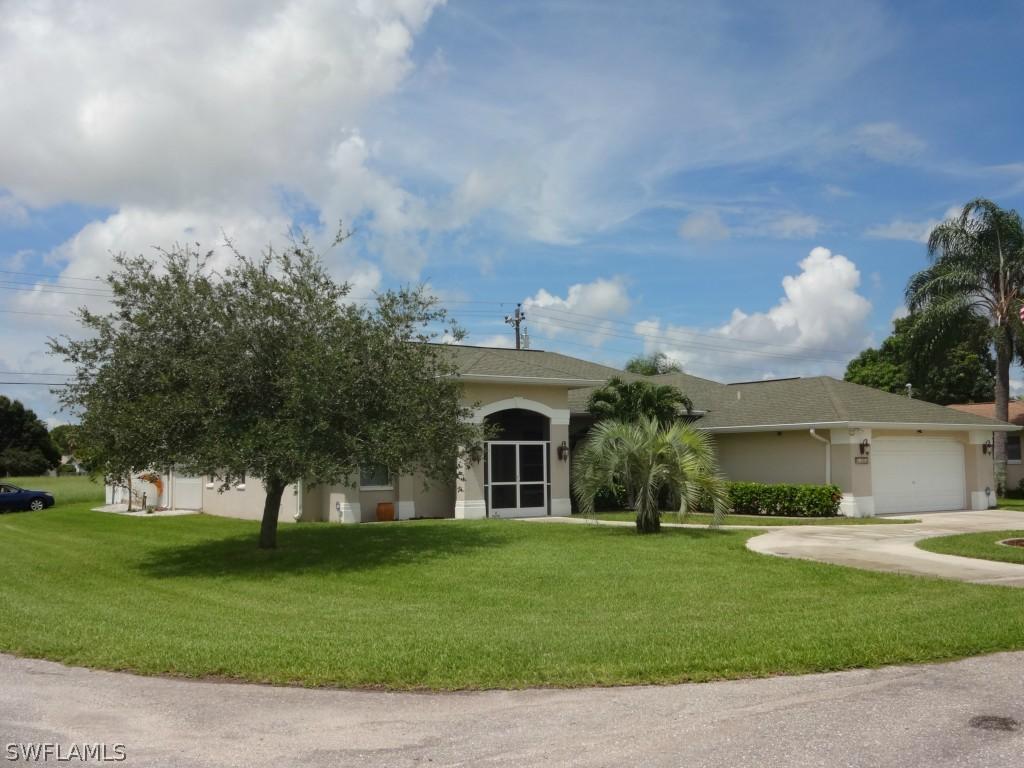 1403 SE 26th Ter., Cape Coral, FL 33904