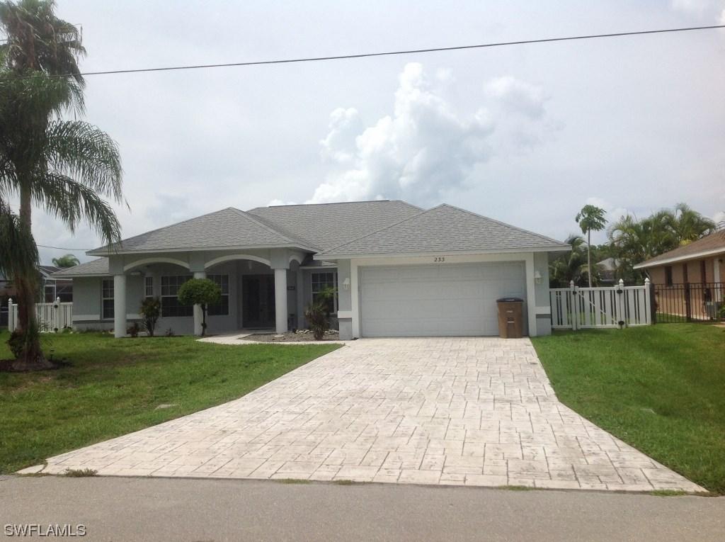 233 SW 37th Ln., Cape Coral, FL 33914