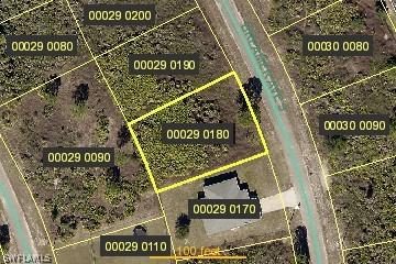 762 Breamer Ave., Lehigh Acres, FL 33974