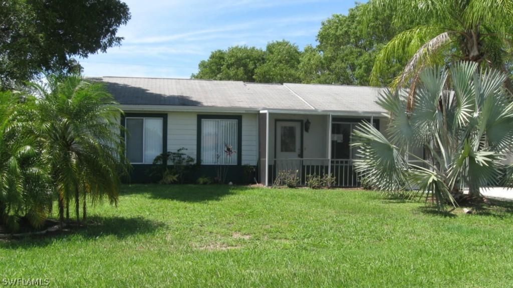 1224 SW 35th Ter., Cape Coral, FL 33914
