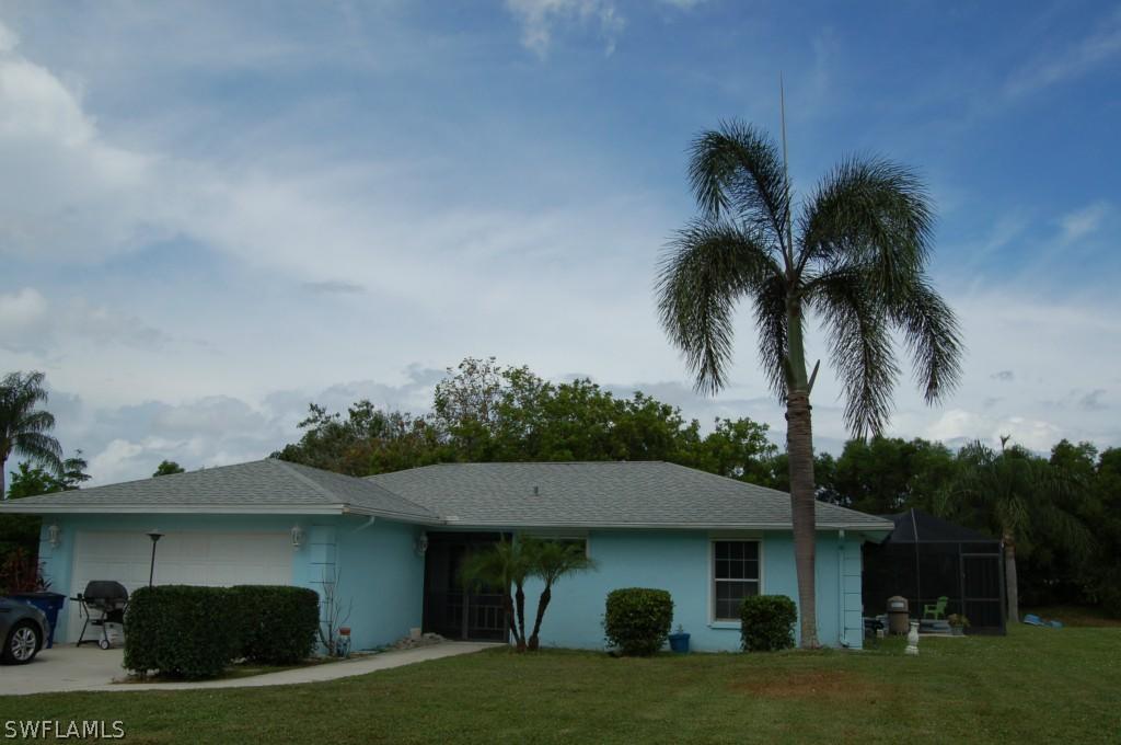 27220 Rue De Paix, Bonita Springs, FL 34135