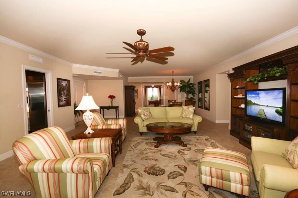 1050 Borghese Ln. #505, Naples, FL 34114