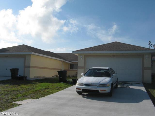 1109 Circle Ct., Lehigh Acres, FL 33973
