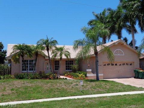 478 Persian Ct., Marco Island, FL 34145
