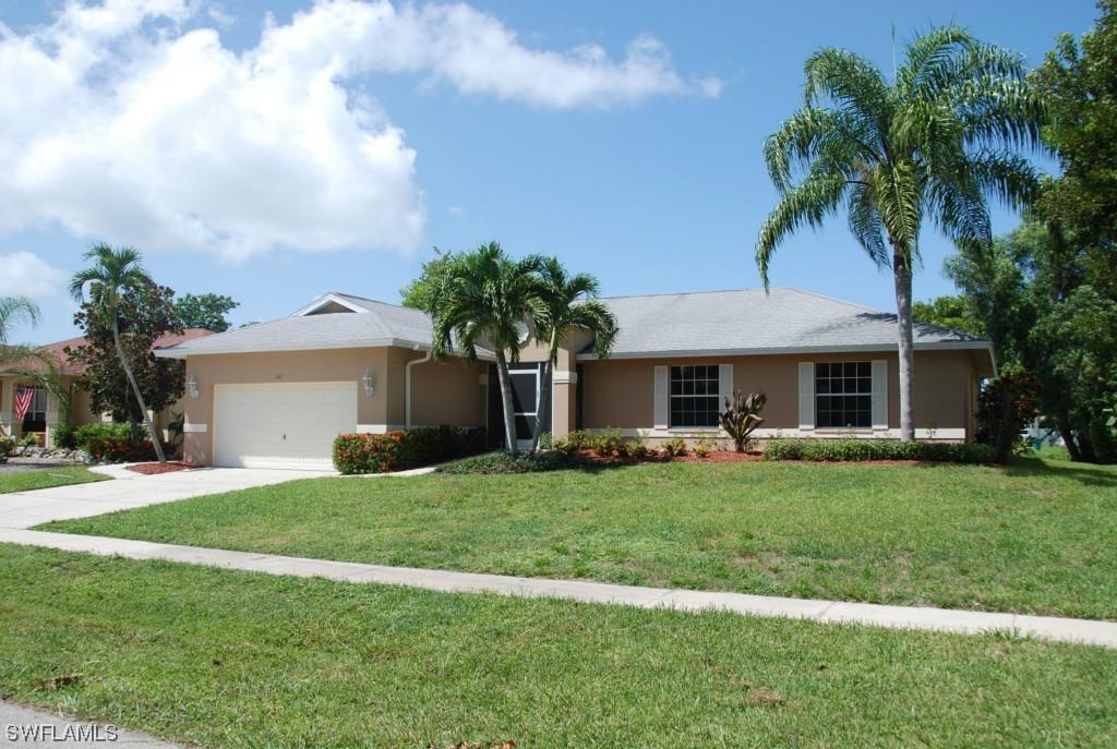 142 Cyrus St., Marco Island, FL 34145