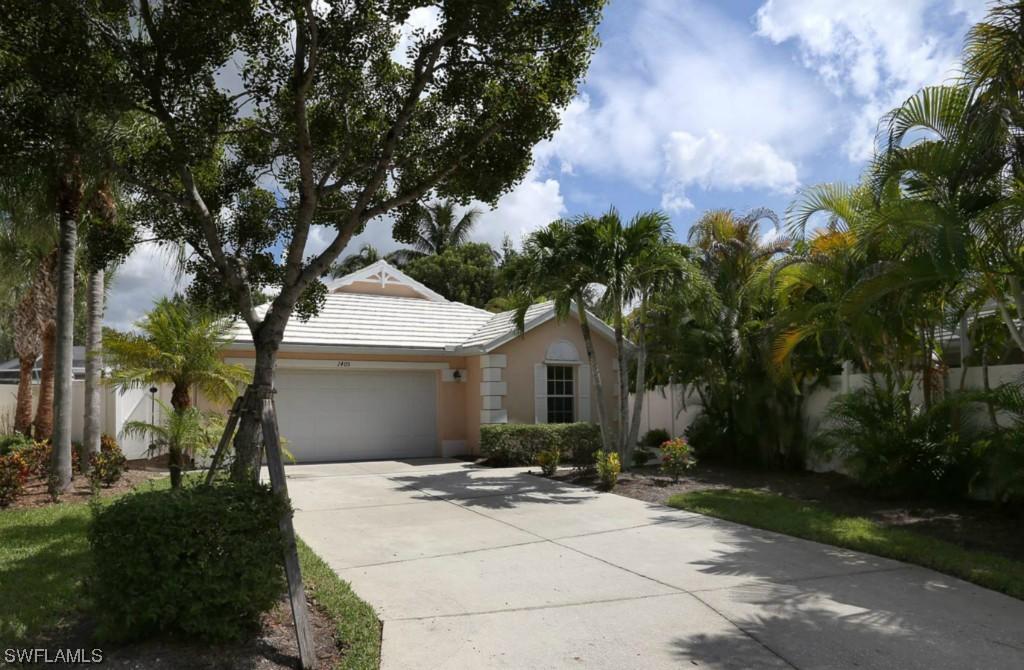 1405 Old Oak Ln., Naples, FL 34110