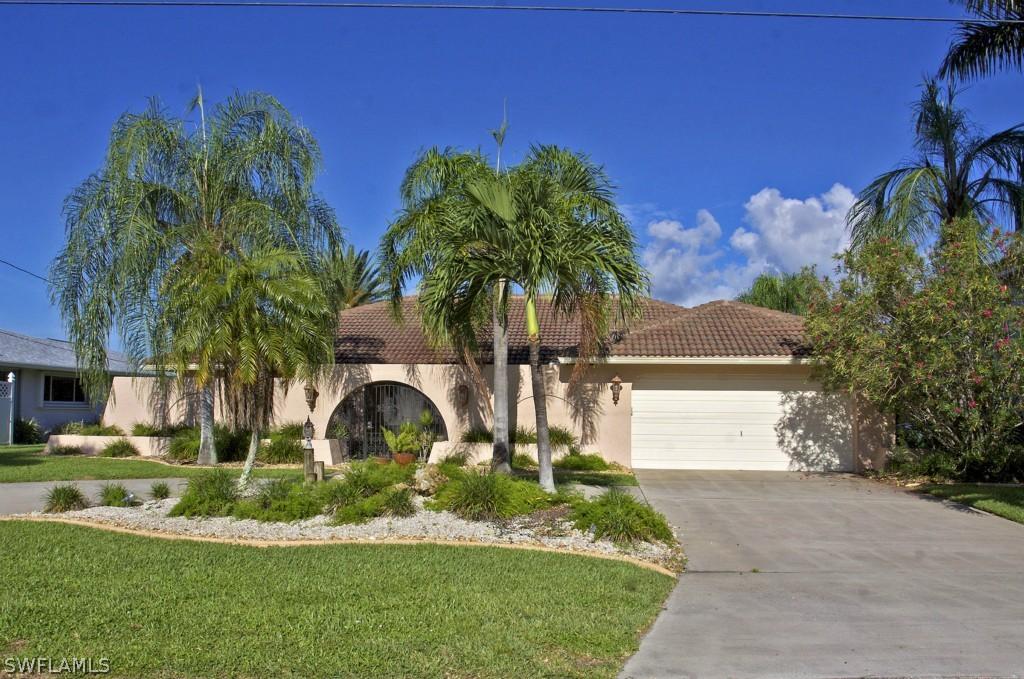 3310 SE 22nd Ave., Cape Coral, FL 33904