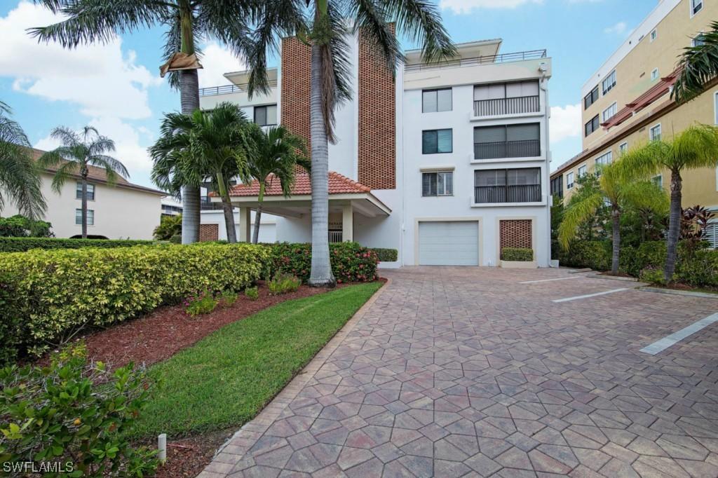 910 Panama Ct. #202, Marco Island, FL 34145