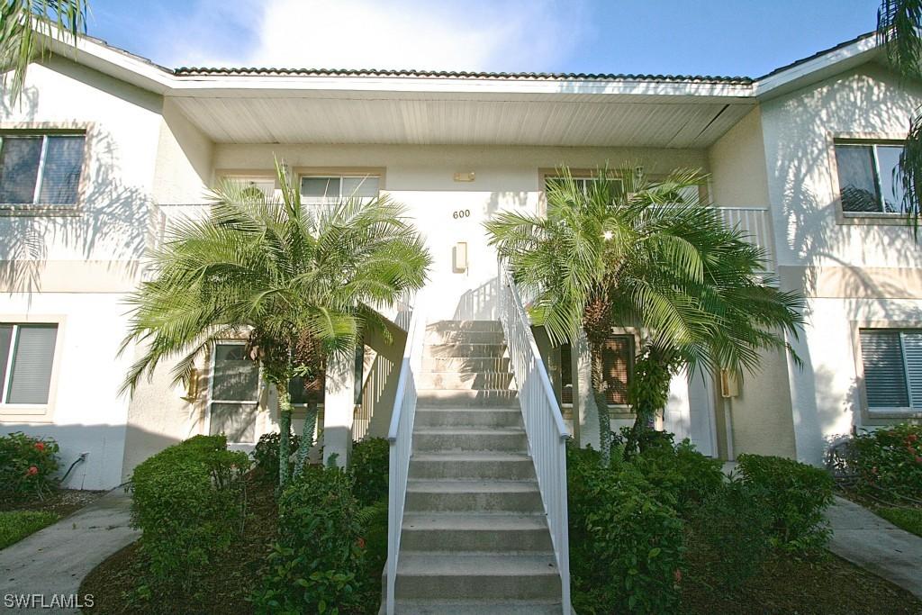 600 Luisa Ct. #4, Naples, FL 34104
