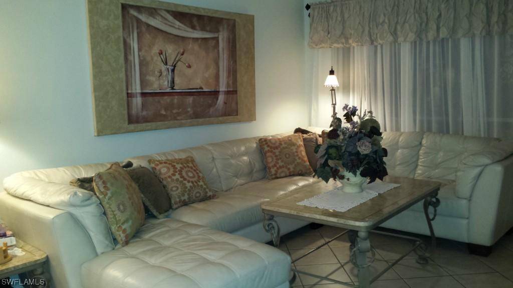 629 Squire Ct. #102, Naples, FL 34104