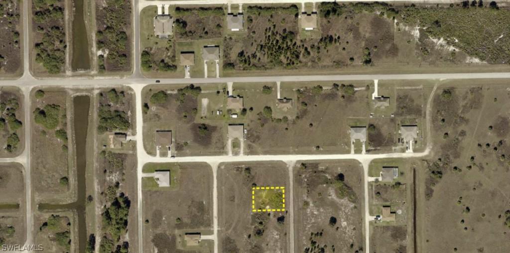810 Coldwater Ave., Lehigh Acres, FL 33974