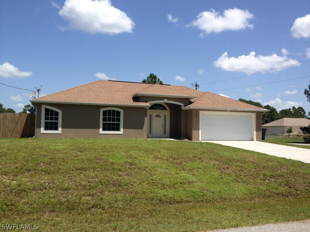 1047 Belmont St., Lehigh Acres, FL 33974
