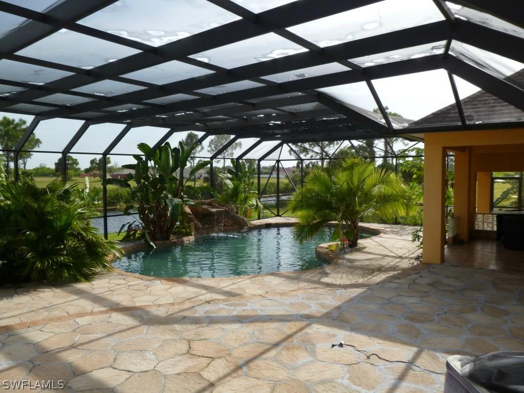 2906 NW 26th St., Cape Coral, FL 33993