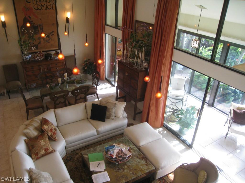 5018 Harbortown Ln., Fort Myers, FL 33919