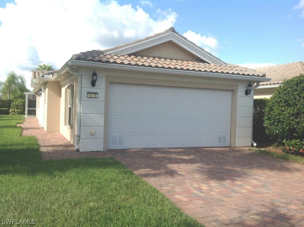 8271 Yasmina Way, Naples, FL 34114