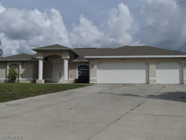 830 SW 36th Ter., Cape Coral, FL 33914
