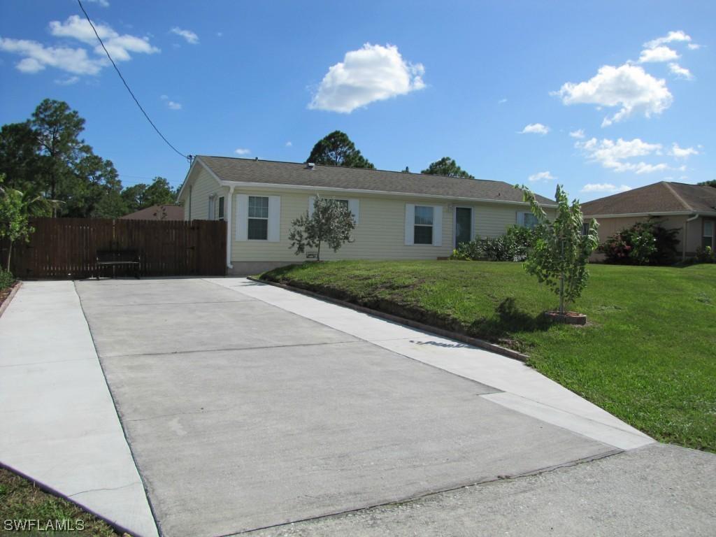 3007 52nd St., Lehigh Acres, FL 33971