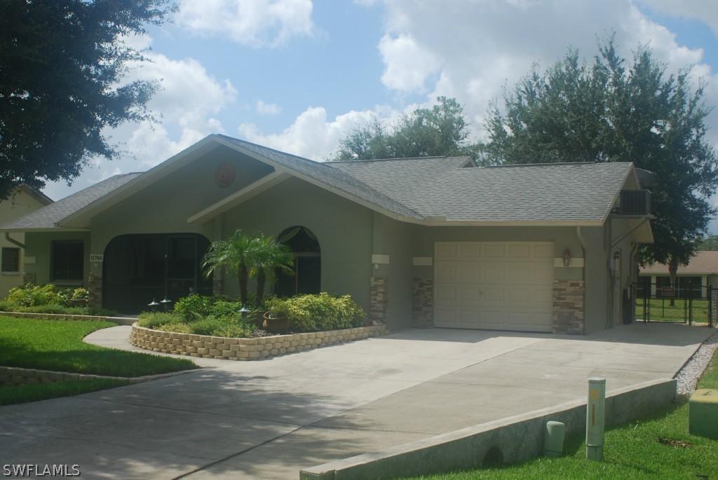 11704 Forest Mere Dr., Bonita Springs, FL 34135