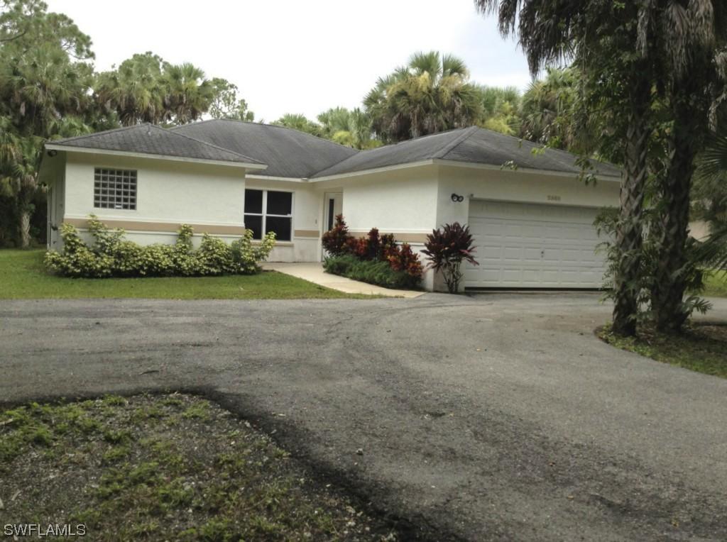 2560 4th Ave., Naples, FL 34117