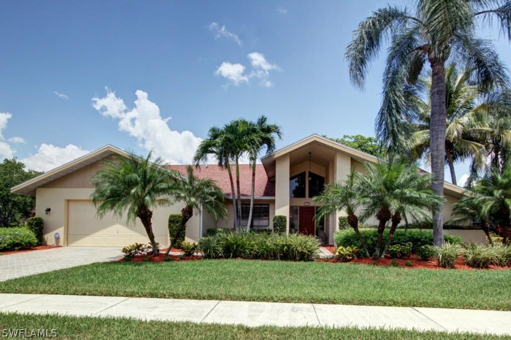 16 Falconwood Ct., Fort Myers, FL 33919