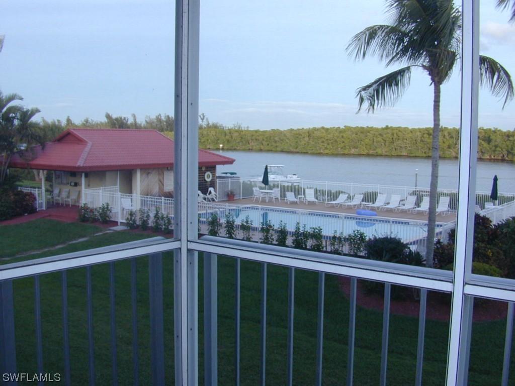 307 Goodlette Rd. #305, Naples, FL 34102