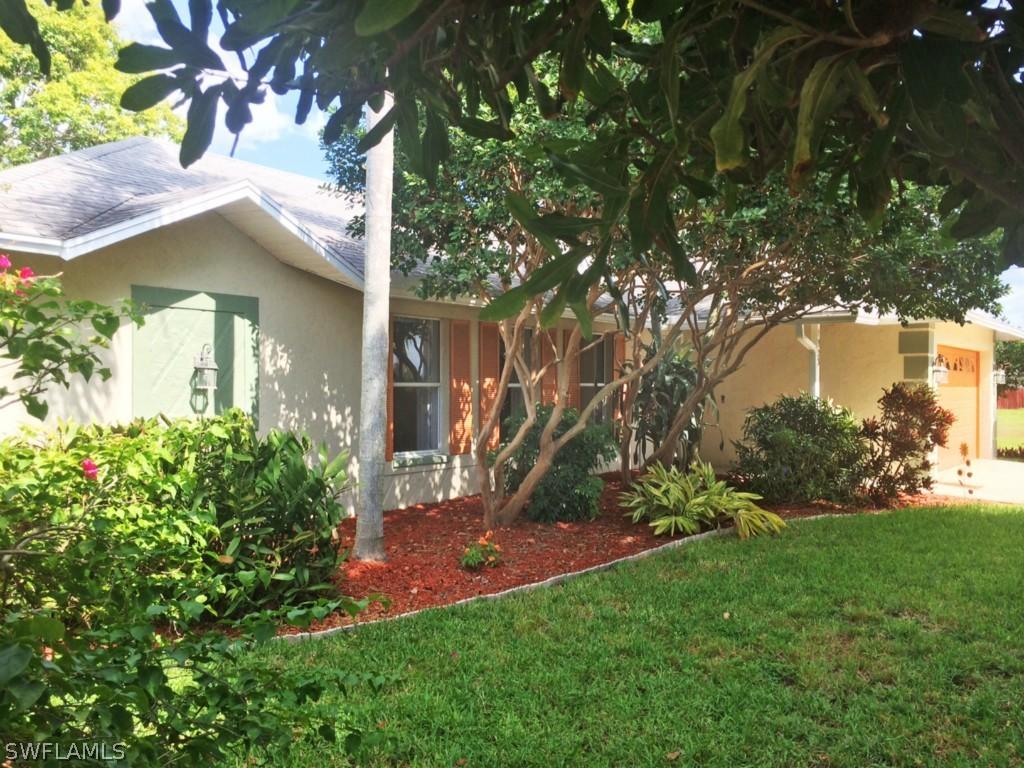 1923 SW 26th Ter., Cape Coral, FL 33914