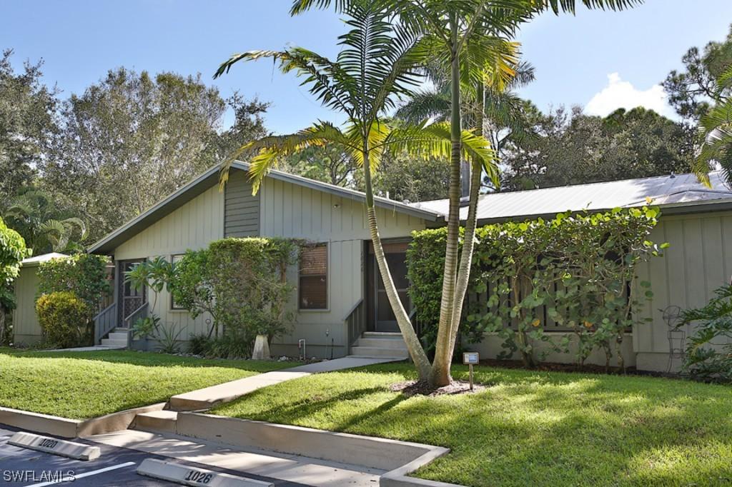 1020 Oak Forest Dr., Naples, FL 34104