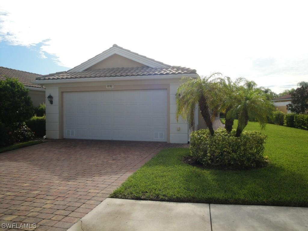 8192 Xenia Ln., Naples, FL 34114