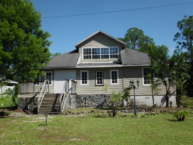 915 Belmont St., Lehigh Acres, FL 33974