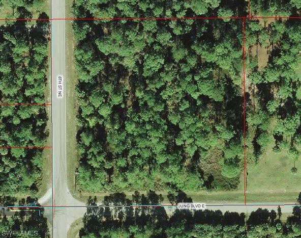 875 Jung Blvd., Naples, FL 34120