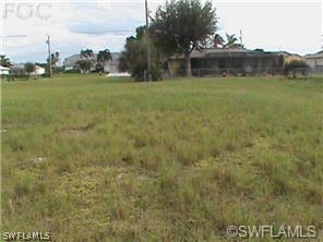 132 SE 4th Ter., Cape Coral, FL 33990