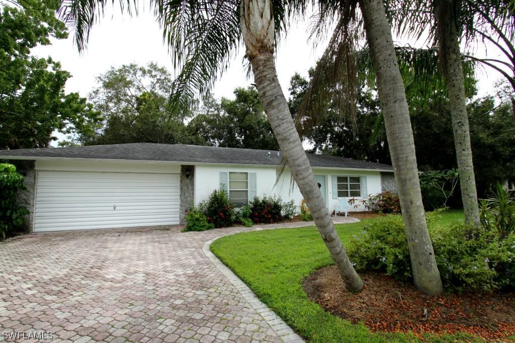 9820 Delaware St., Bonita Springs, FL 34135