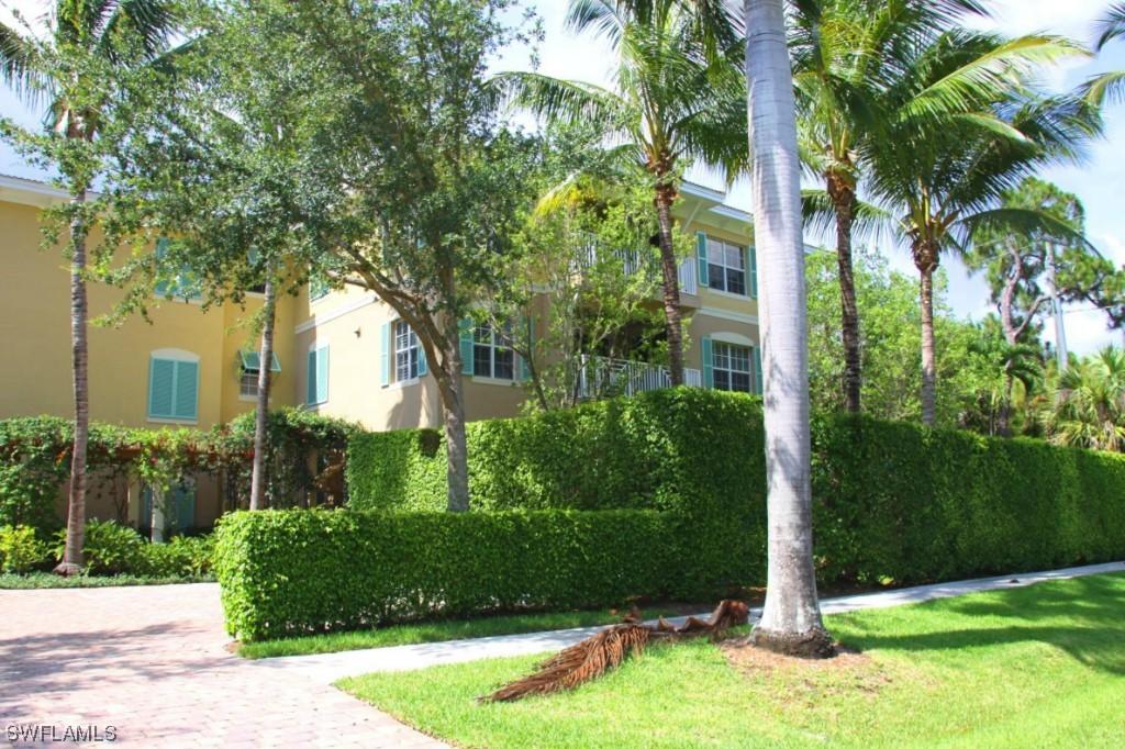 601 7th Ave. #202, Naples, FL 34102