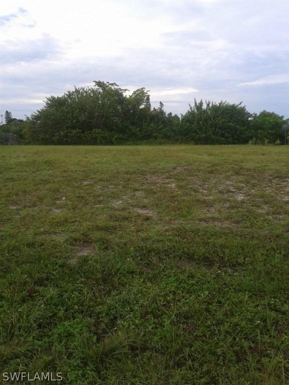 2126 NE 2nd St., Cape Coral, FL 33909