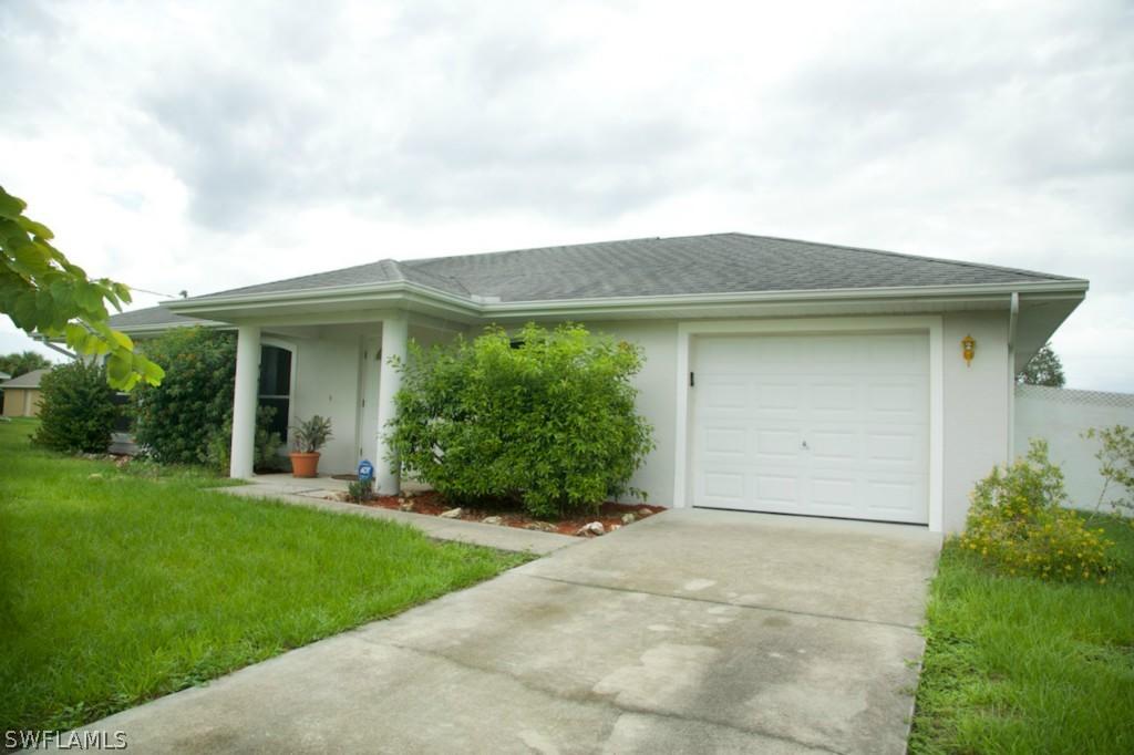 3704 6th St., Lehigh Acres, FL 33971