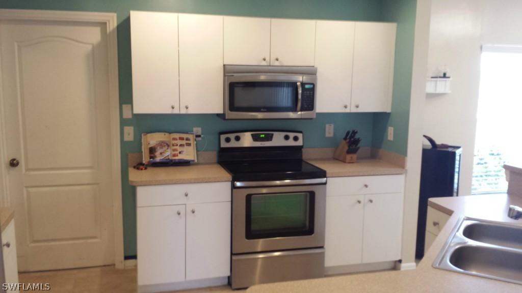 321 NE 26th Ter., Cape Coral, FL 33909