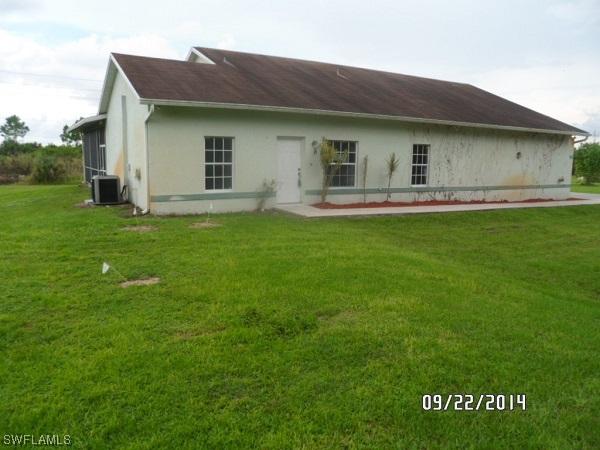 836 7th St., Naples, FL 34117