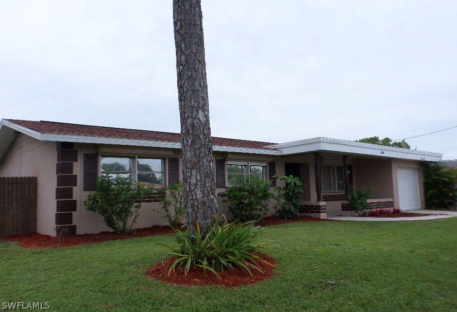 1534 NE 4th Ter., Cape Coral, FL 33909